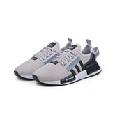 Tênis Masculino e Feminino Confortável para Caminhada na Cor Grisalho Adidas NMD R1 V2